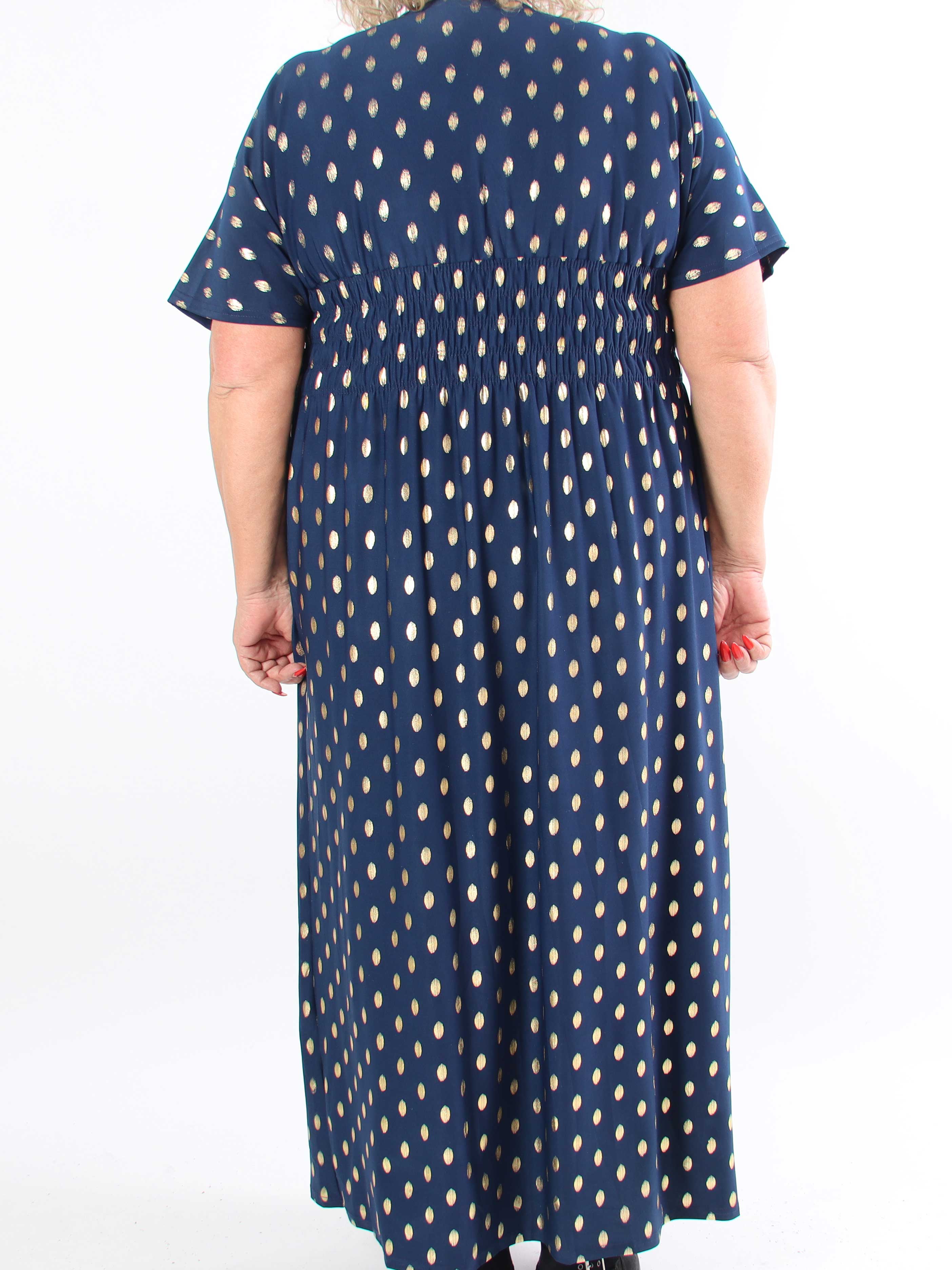 Pams Dot - Lång stretchig plus size-klänning med prickig detalj